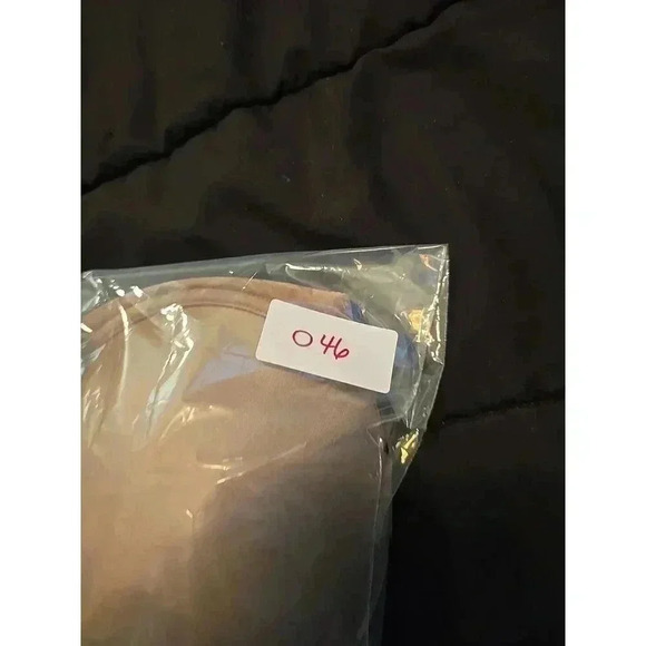 Victoria's Secret Bra Strapless 36DD "Very Sexy" Underwire - Picture 7 of 7